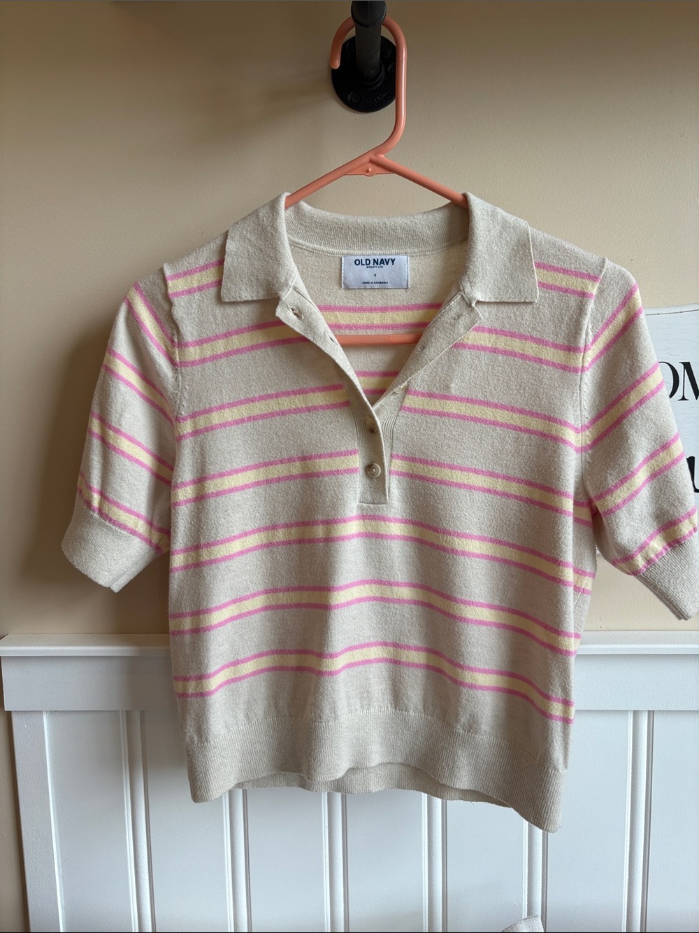 Old Navy Cream Sweater with Pink Stripe Collared Short Sleeve